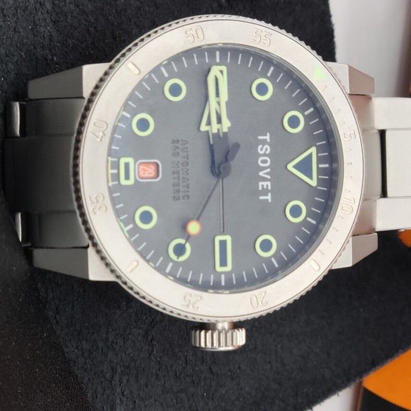 Tsovet SMT ML53 Automatic Green Limited Edition #037/1200 42mm Watch - Picture 9 of 15